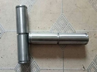 <strong>精密件：CNC连接轴精密配件加工</strong>